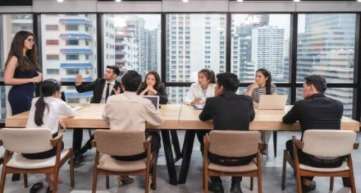 Trabaja con nosotros 17 trabaja con nosotros